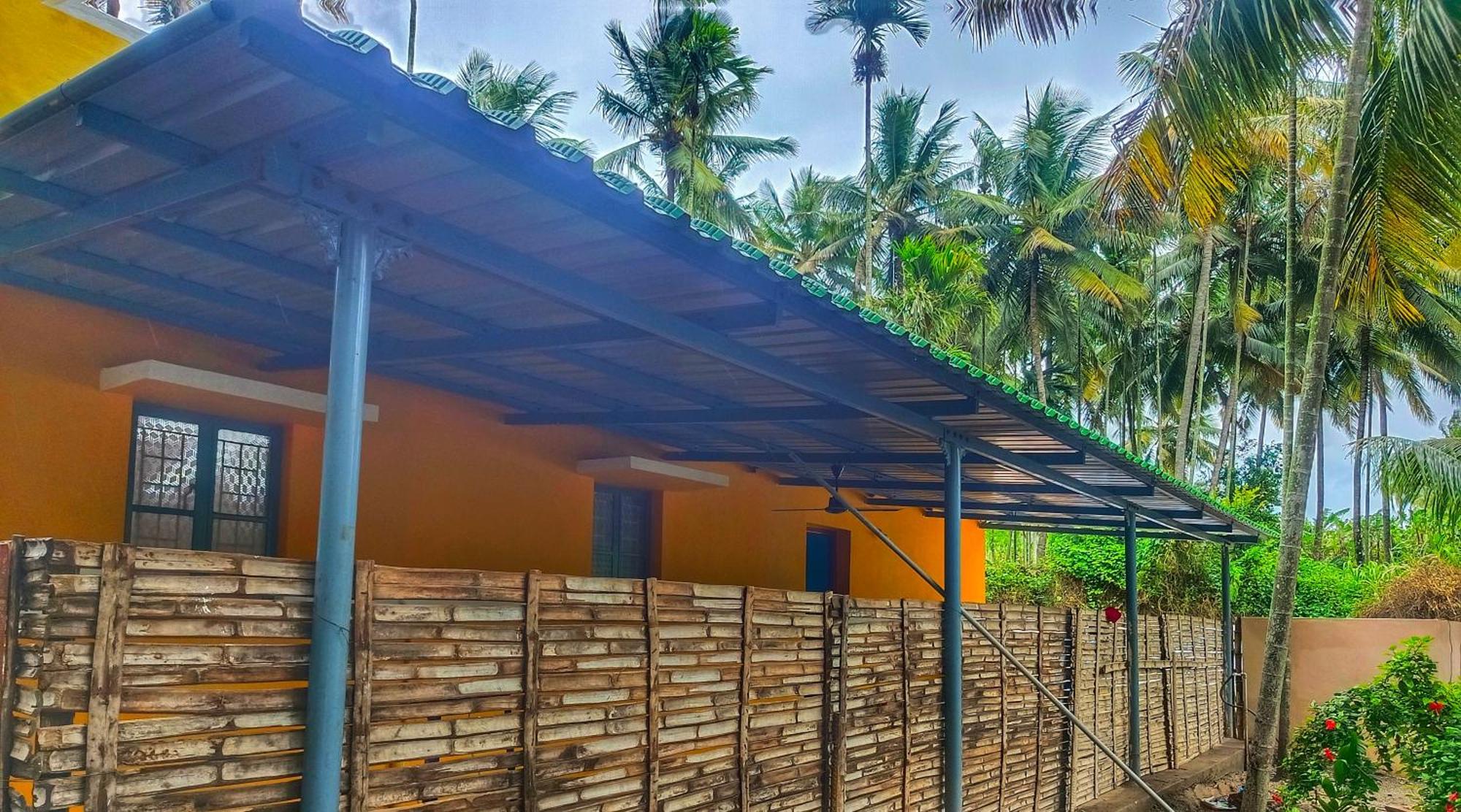 Shivalaya Farmstay Located Amdist Coconut Farm With River Access Near Isha,Adiyogi,Siruvani Alāndurai エクステリア 写真