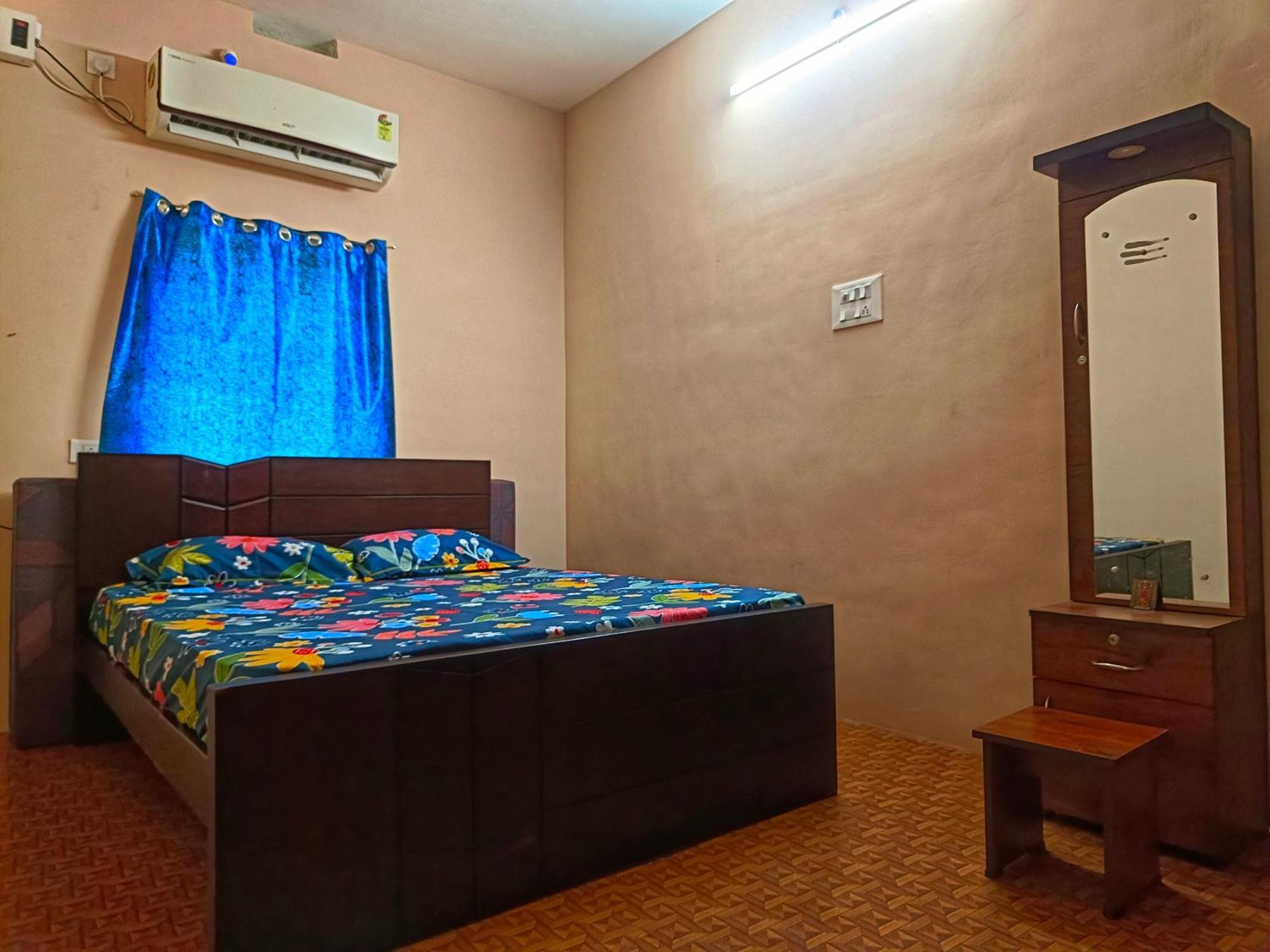 Shivalaya Farmstay Located Amdist Coconut Farm With River Access Near Isha,Adiyogi,Siruvani Alāndurai エクステリア 写真